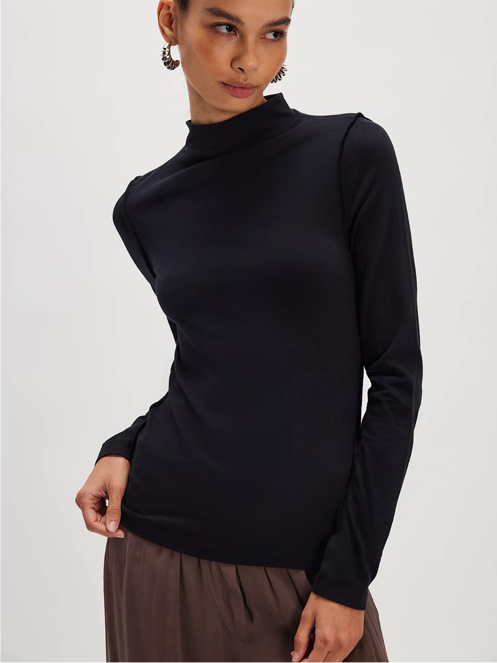 Women's Black Mock Neck Long Sleeve Top